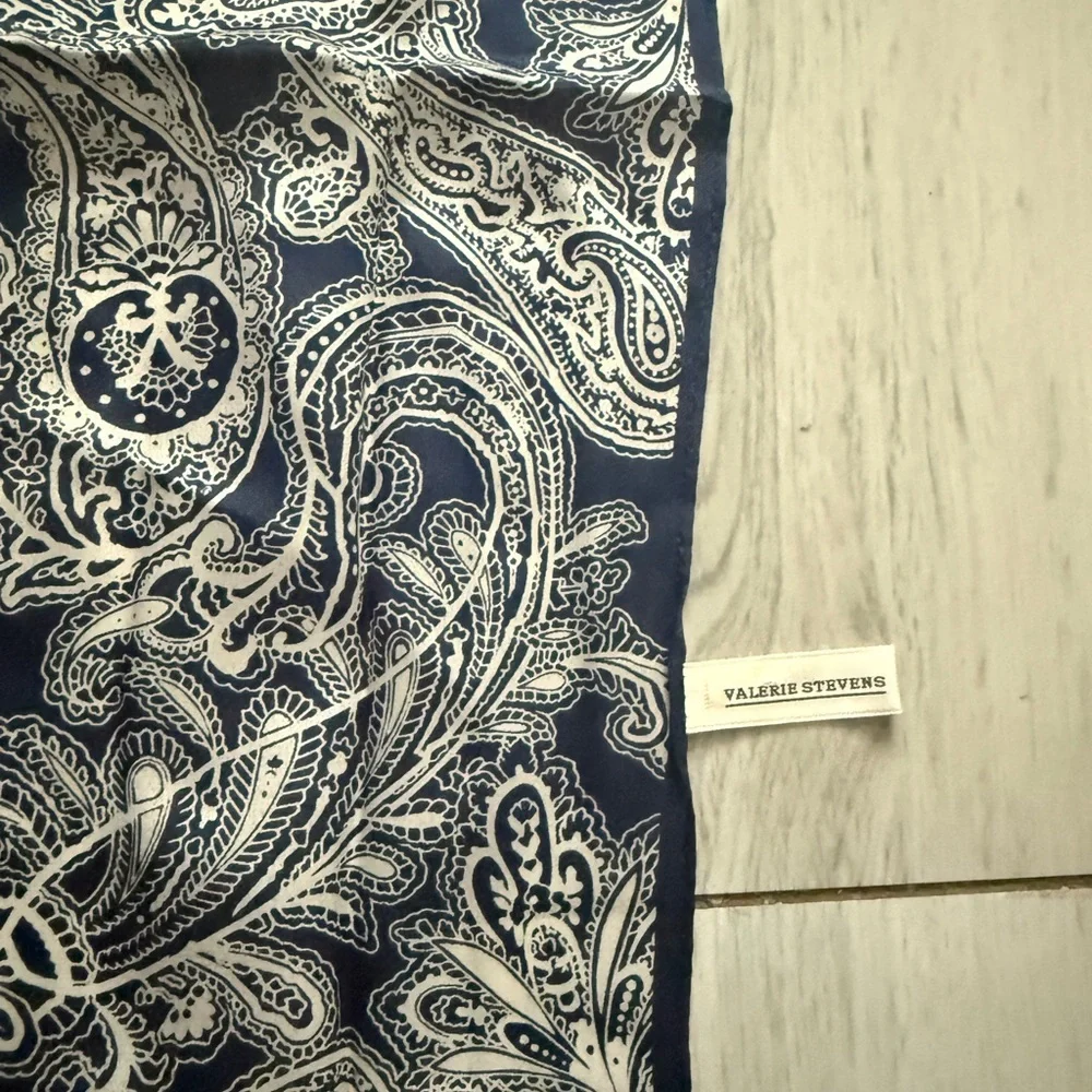 Valerie Stevens Navy and Cream Paisley Throw Blanket